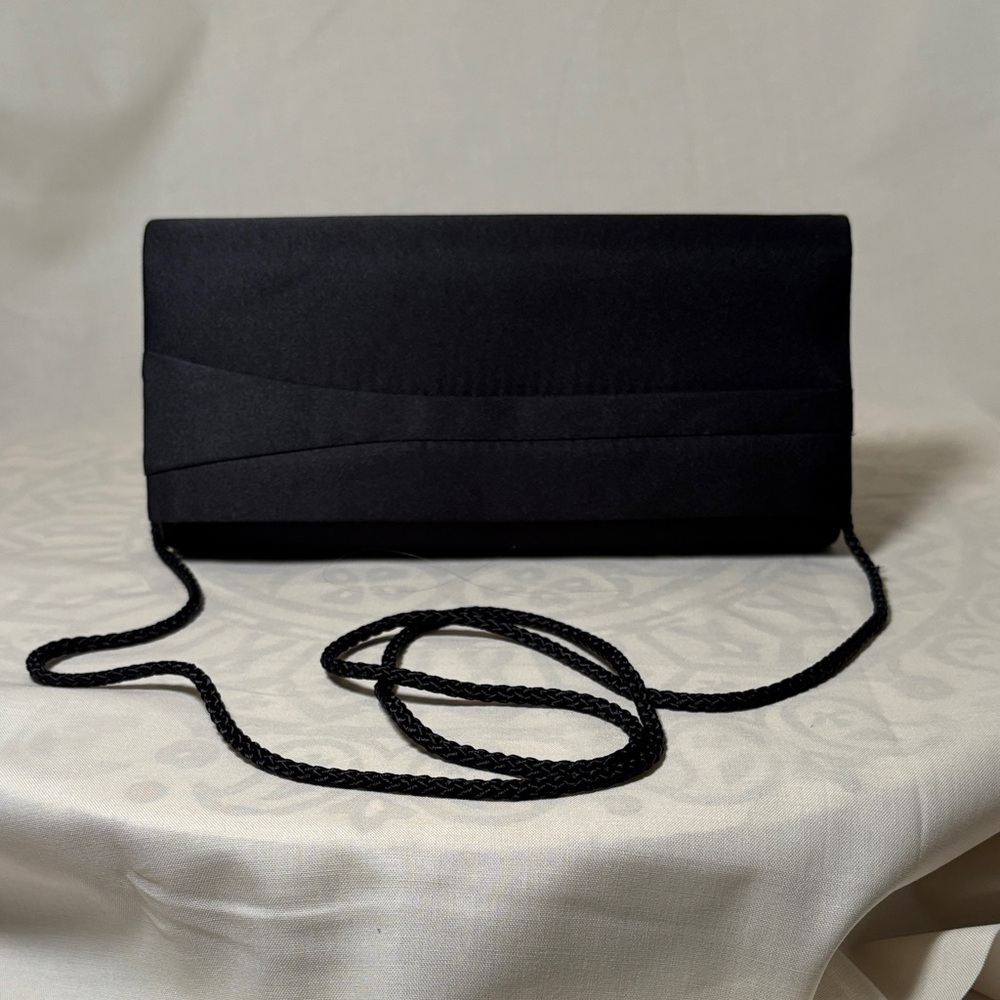 Sophisticated Black Evening Clutch